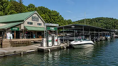 Marinas at Green River Lake