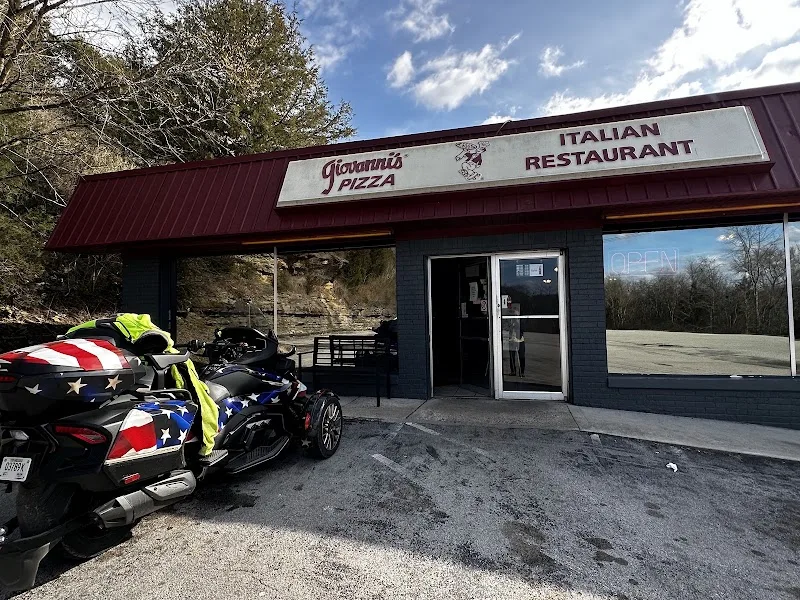 Giovanni's Pizza