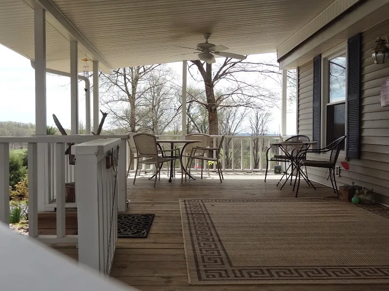 Serenity Hill Bed & Breakfast