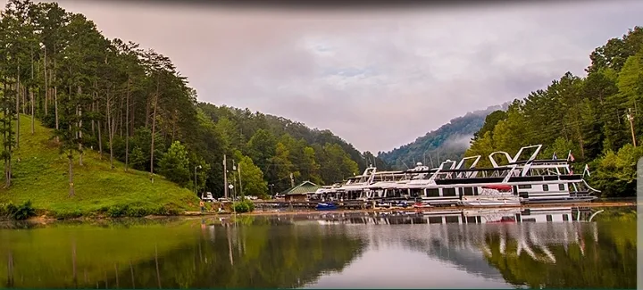 Jenny Wiley Park, Lake, and Lodging