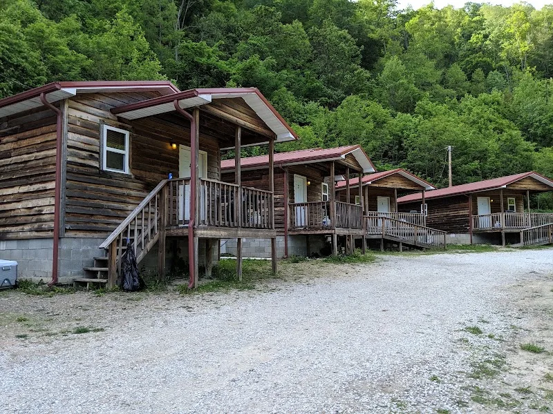 Buffalo Mountain Lodging
