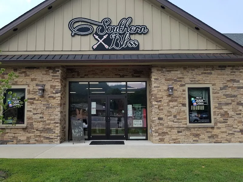 pine mountain grill & gifts