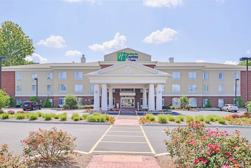 Holiday Inn Express & Suites Ironton, an IHG Hotel