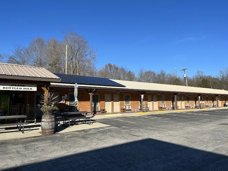 Lincoln Lodge & Campground