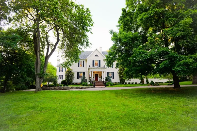 A Storybook Inn Bed and Breakfast