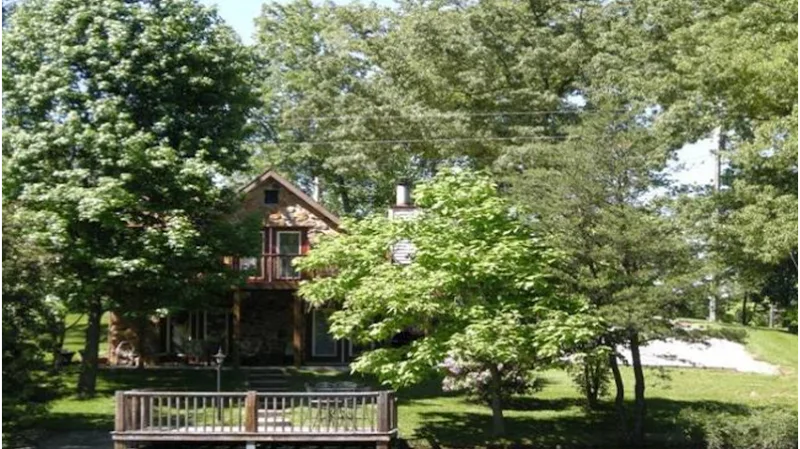 Golden Pond Resort
