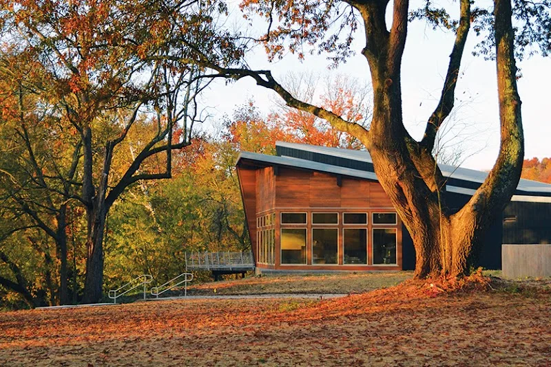 Gheens Foundation Lodge