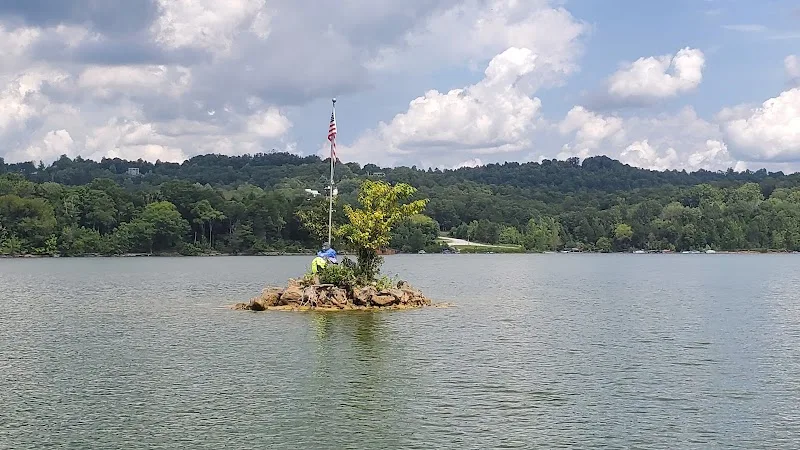 Flag Island
