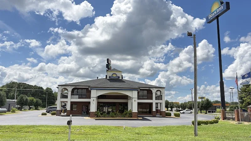 Days Inn by Wyndham Franklin