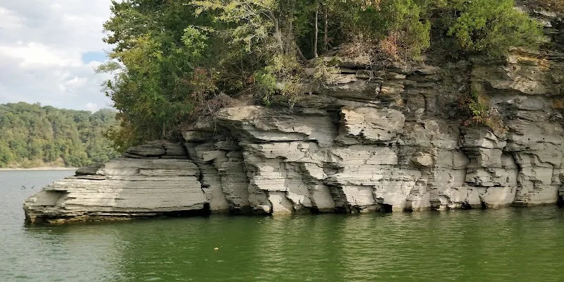 Wolf River Cliffs at Shearpin Point
