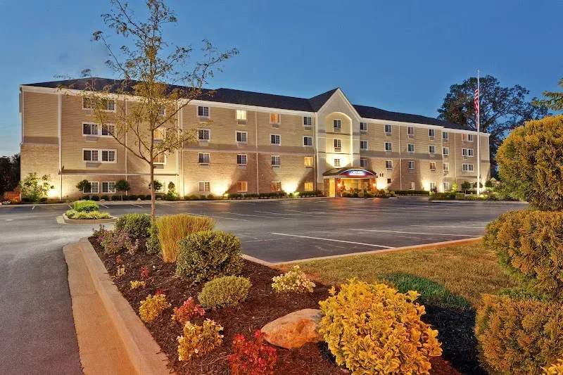 Candlewood Suites Bowling Green by IHG