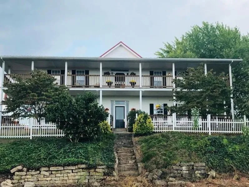 Rocky Hill Inn KY